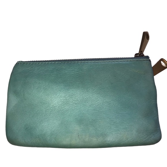 Fossil Explorer Clutch Turquoise Color Green Leather Outer Snap Closure - Picture 2 of 10